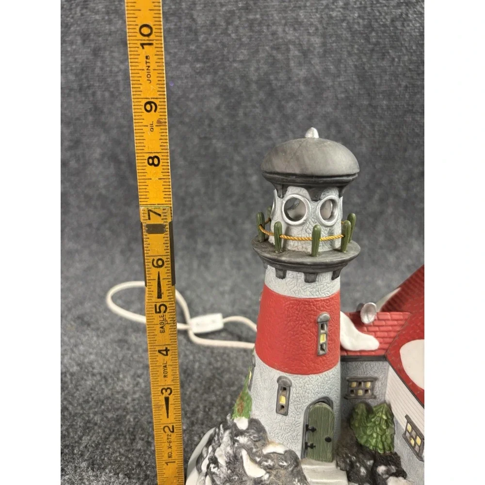 Department 56 Pigeonhead Lighthouse New England Village Series #56537U